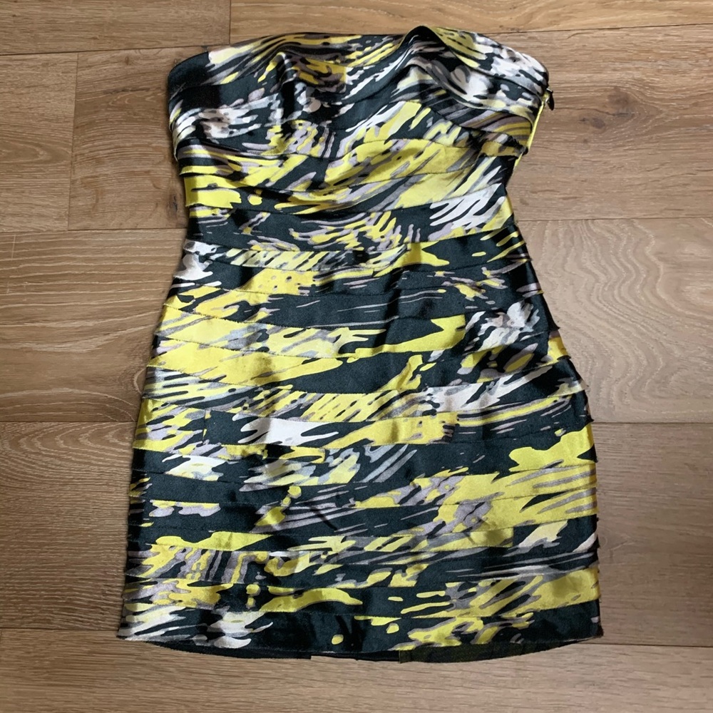 Bebe Original Layered Satin Fitted Tube Strapless Dress !